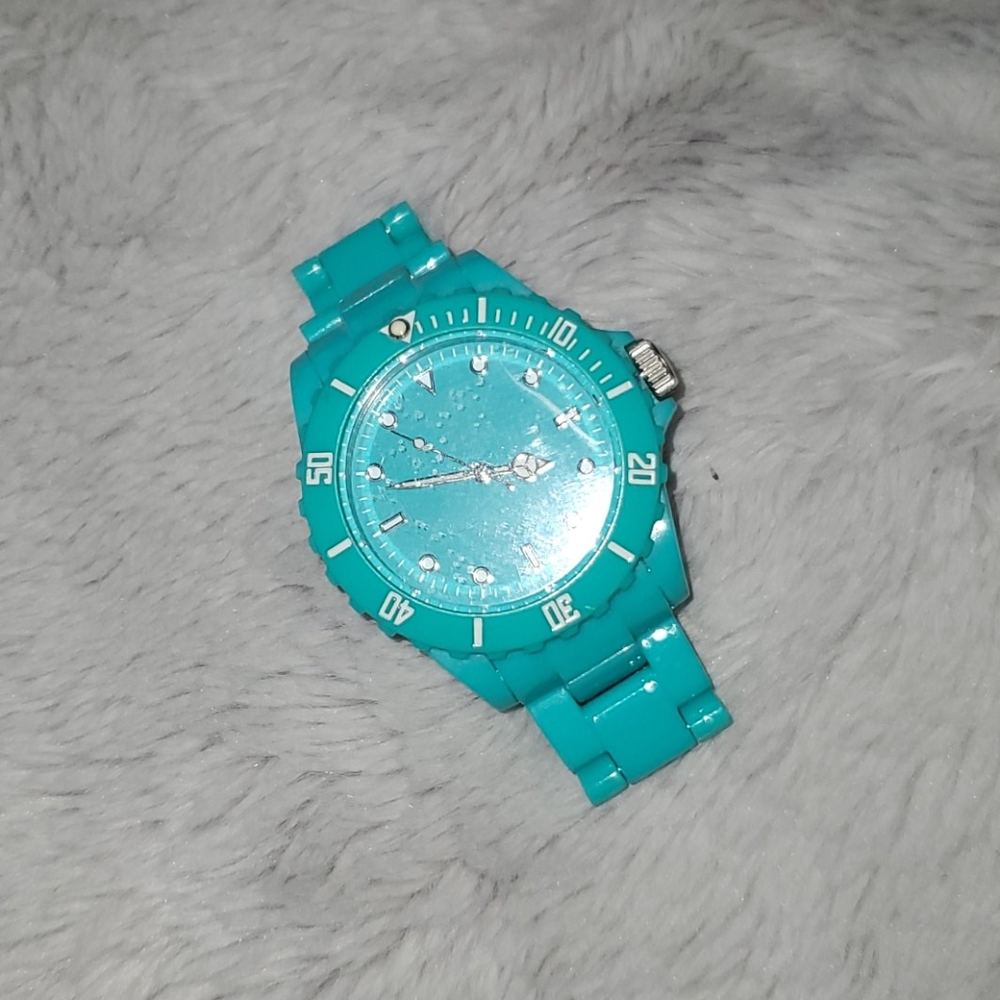 Aqua Plastic Watch